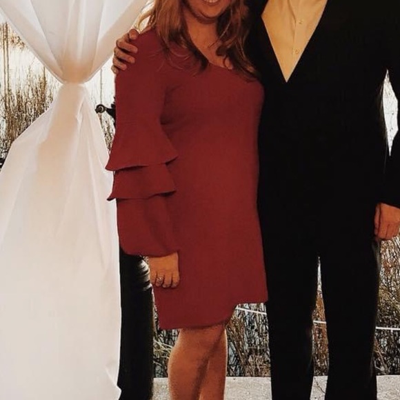 red shift dress - Picture 5 of 6